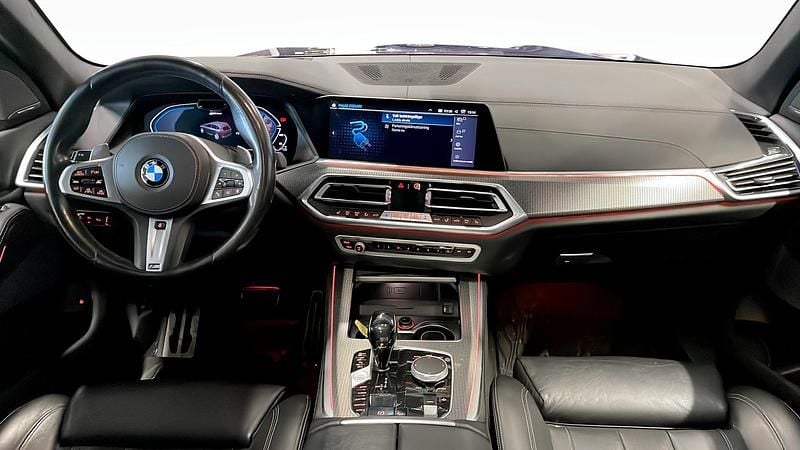 Begagnad BMW X5 iPerformance 2020 Röd SUV