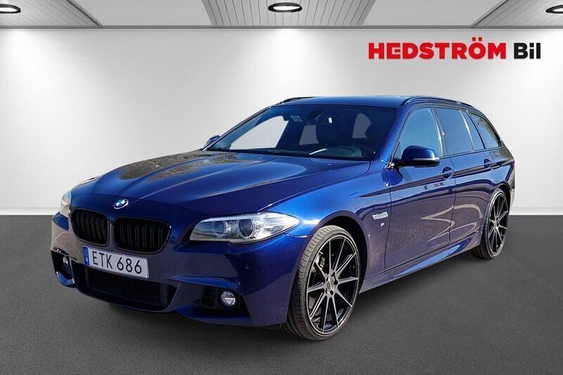 Blå Begagnad 2016 BMW 535 M Sport Kombi | 309 000 kr (Dyr) - Bild 1/4