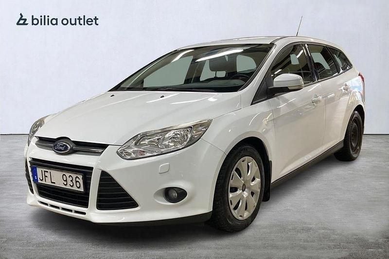 Vit Begagnad 2011 Ford Focus Kombi | 39 900 kr (Superpris) - Bild 1/4