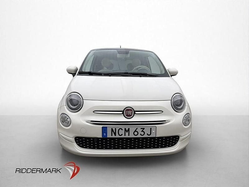 Begagnad Fiat 500 Lounge 71 HK (52 kW) 2020 Vit Halvkombi