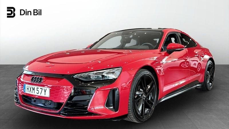 Röd (tangoröd metallic) Begagnad 2023 Audi e-tron GT quattro Advanced Plus Sedan | 899 000 kr (Superpris) - Bild 1/4