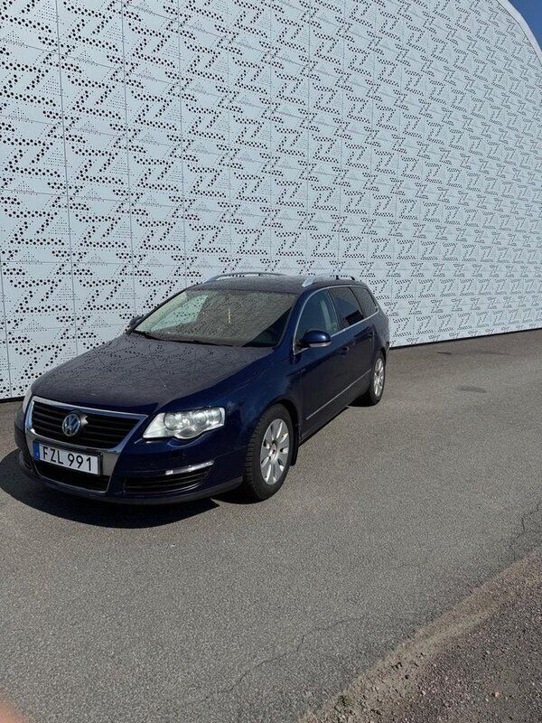 Blå Begagnad 2008 VW Passat Kombi | 39 500 kr (Marknadspris) - Bild 1/4