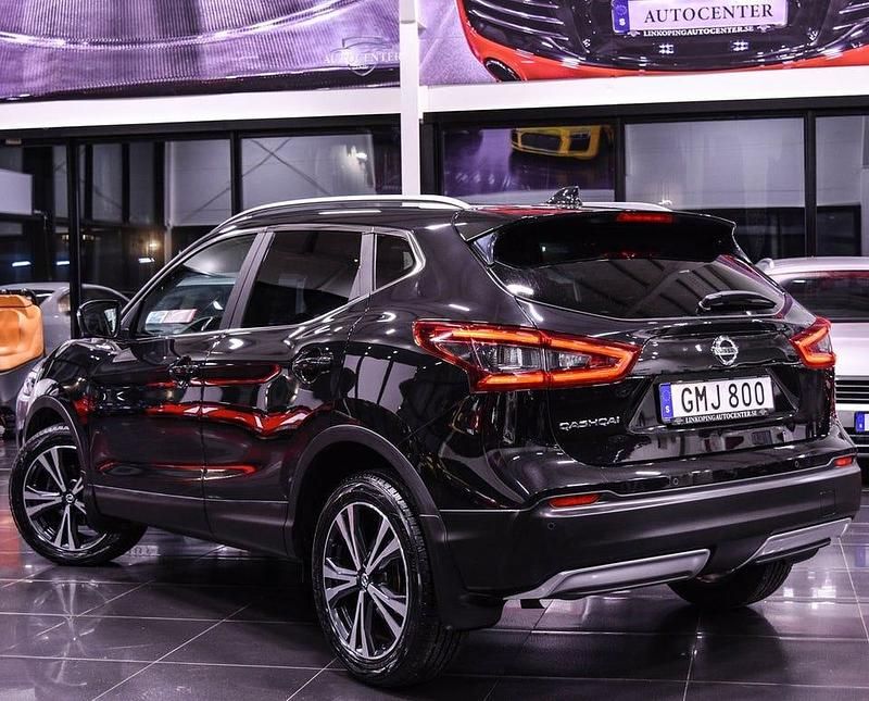 Begagnad Nissan Qashqai 360º 116 HK (85 kW) 2017 Svart SUV