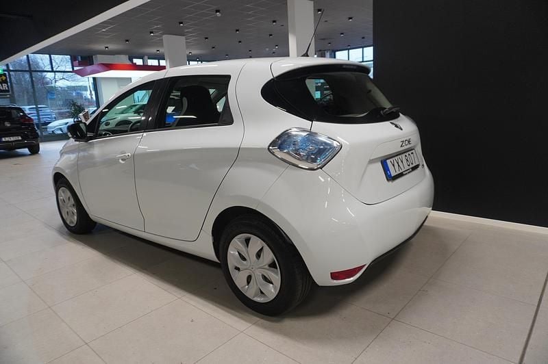 Begagnad Renault Zoe Life 67 kW (92 HK) 2018 Vit Halvkombi
