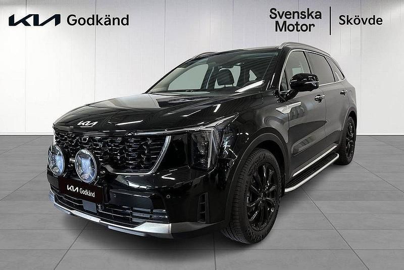 Svart Begagnad 2024 Kia Sorento Advance SUV | 657 200 kr - Bild 1/4