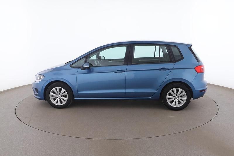 Begagnad VW Golf Sportsvan 110 HK (80 kW) 2015 Blå Minibuss