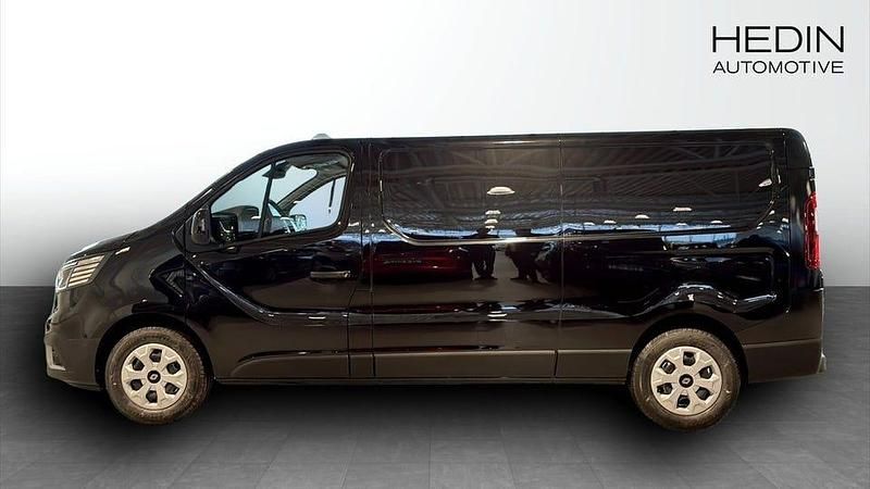 Ny Renault Trafic 150 HK (110 kW) 2025 Svart