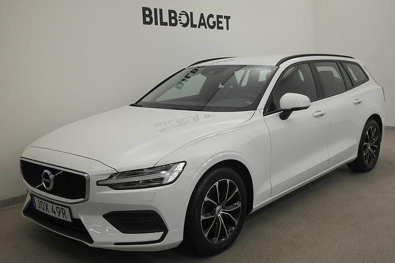 Vit Begagnad 2020 Volvo V60 Momentum Kombi | 209 800 kr (Marknadspris) - Bild 1/4