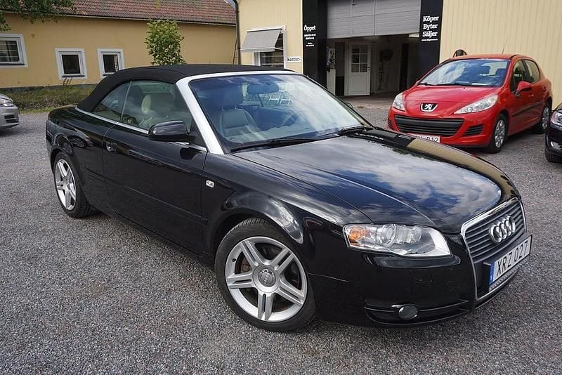 Svart Begagnad 2006 Audi A4 Cabriolet Cab | 74 900 kr - Bild 1/4