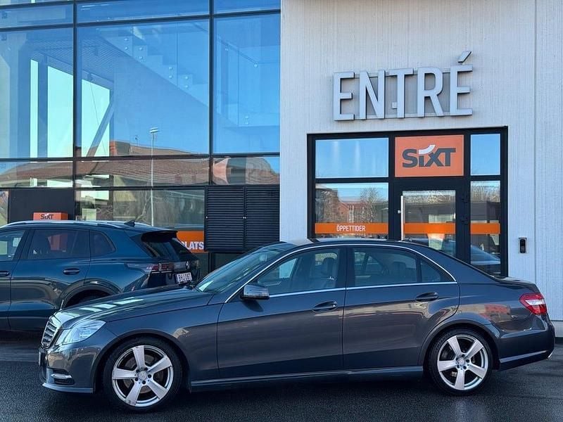 Begagnad Mercedes E220 AMG 170 HK (125 kW) 2012 Mörkgrå Sedan