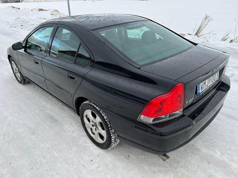 Begagnad Volvo S60 140 HK (102 kW) 2005 Sedan