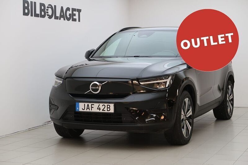 Svart Begagnad 2023 Volvo XC40 Core SUV | 334 500 kr - Bild 1/4