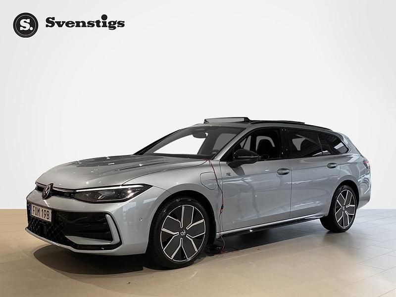 Ny VW Passat 2026 Silver Kombi