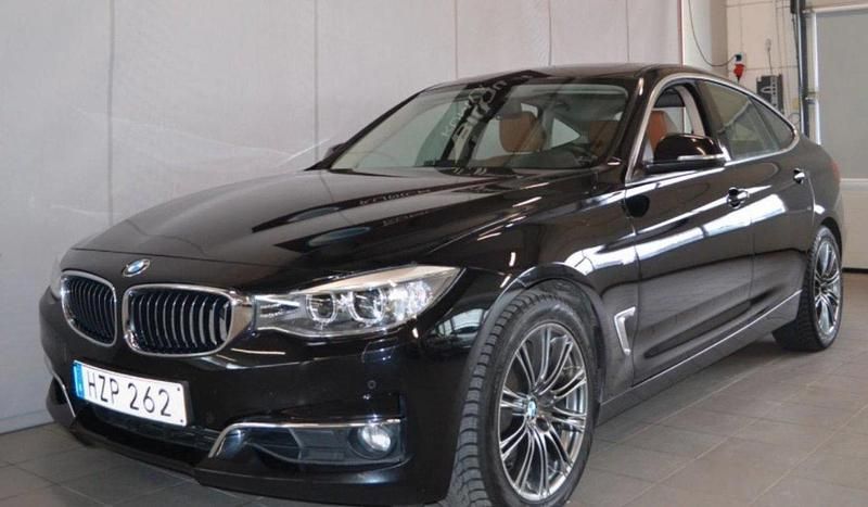 Svart Begagnad 2014 BMW 328 Gran Turismo Luxury Line Halvkombi | 138 000 kr - Bild 1/4