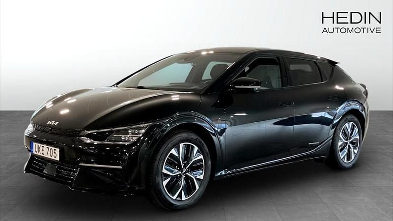 Svart (black) Begagnad 2022 Kia EV6 GT-Line SUV | 429 900 kr (Marknadspris) - Bild 1/4