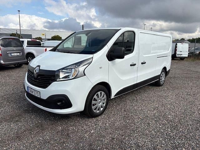 Vit Begagnad 2019 Renault Trafic Van | 145 000 kr (Superpris) - Bild 1/4