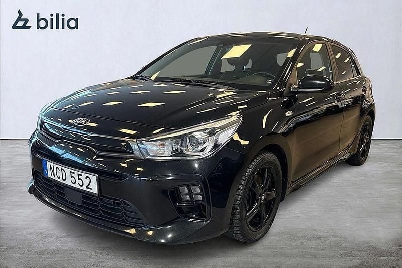 Begagnad Kia Rio GT-Line 121 HK (88 kW) 2018 Svart Halvkombi