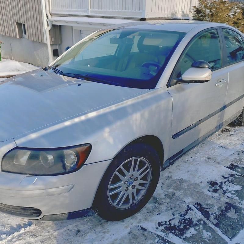 Begagnad Volvo S40 125 HK (91 kW) 2005 Sedan