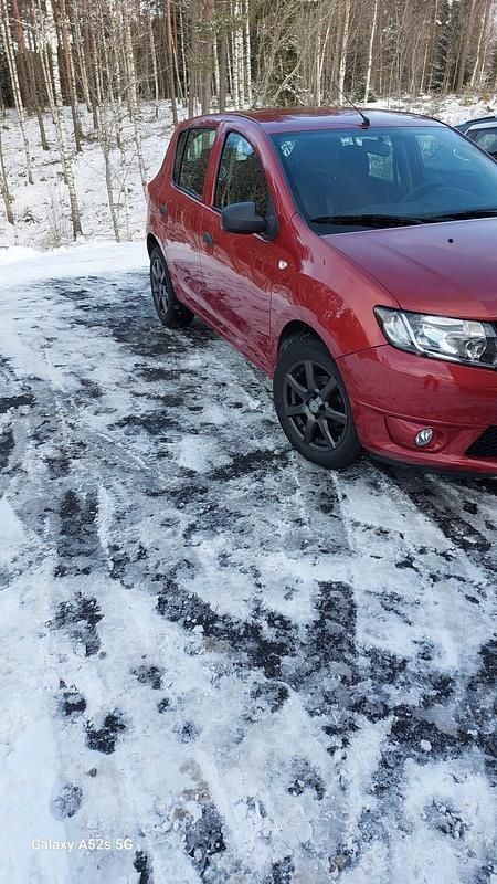 Begagnad Dacia Sandero 90 HK (66 kW) 2014