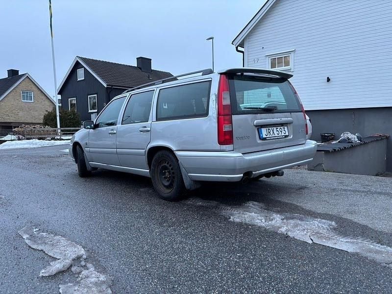 Begagnad Volvo V70 193 HK (141 kW) 2000 Kombi