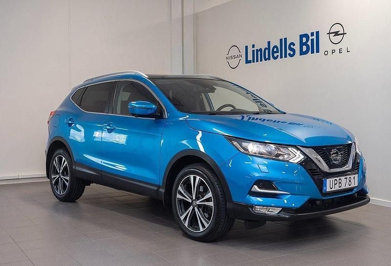 Blå Begagnad 2017 Nissan Qashqai N-Connecta SUV | 149 000 kr (Bra pris) - Bild 1/4