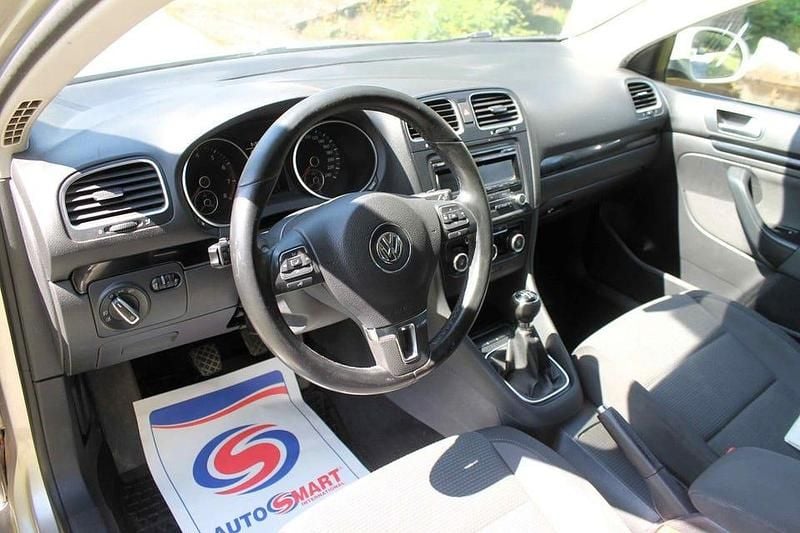 Begagnad VW Golf VII 102 HK (75 kW) 2012 Silver Kombi