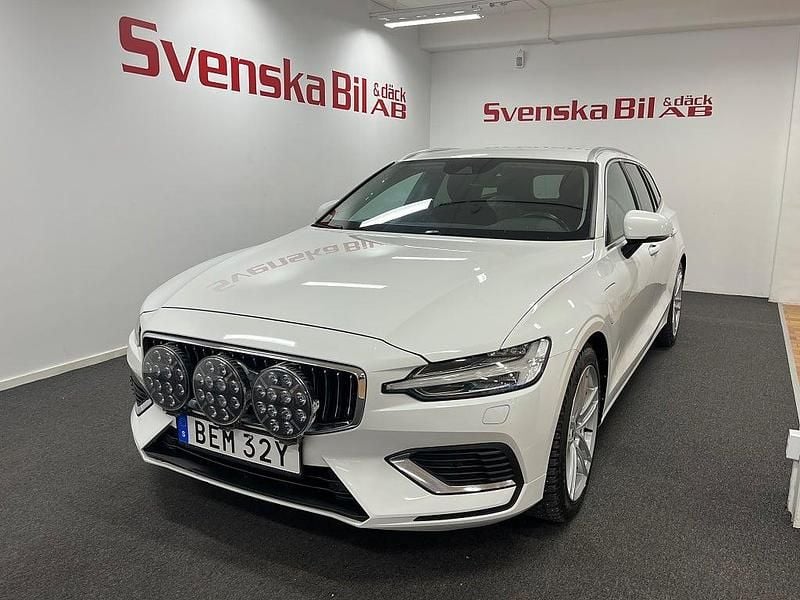 Begagnad Volvo V60 Inscription 340 HK (250 kW) 2020 Vit Kombi