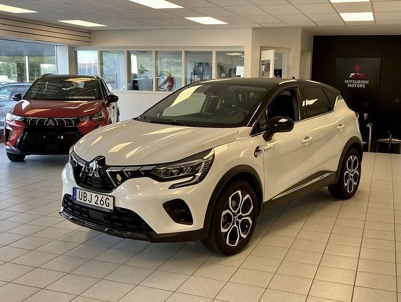 Begagnad Mitsubishi ASX Instyle 160 HK (117 kW) 2023 Vit SUV