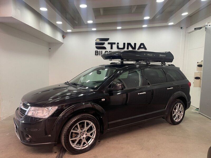 Svart Begagnad 2013 Fiat Freemont SUV | 104 900 kr (Lite dyr) - Bild 1/4