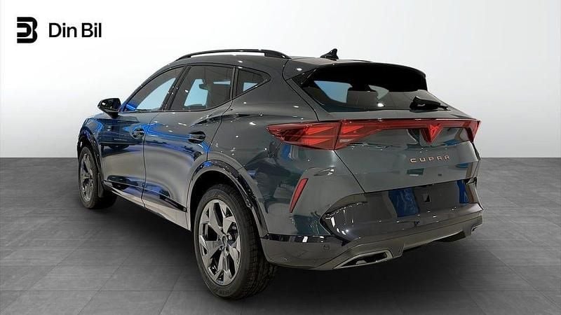 Ny Cupra Formentor 150 HK (110 kW) 2025 Blå SUV
