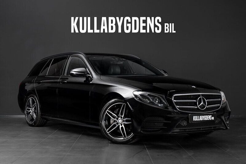 Svart Begagnad 2017 Mercedes E220 AMG Kombi | 249 000 kr (Lite dyr) - Bild 1/4