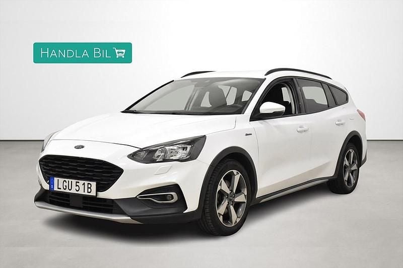 Vit Begagnad 2021 Ford Focus Active Kombi | 154 700 kr (Bra pris) - Bild 1/4