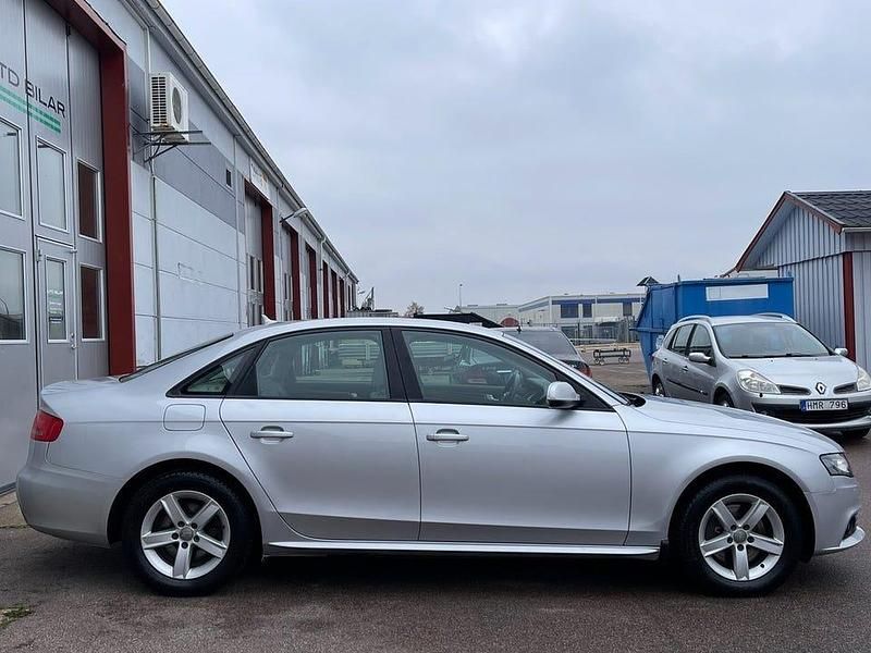 Begagnad Audi A4 211 HK (155 kW) 2010 Silver Sedan