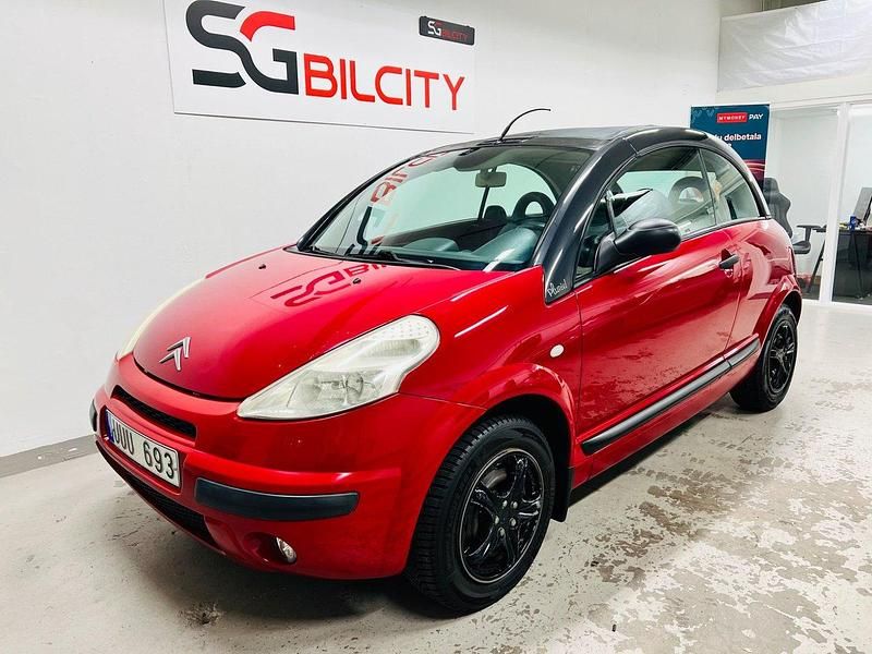 Röd Begagnad 2004 Citroën C3 Pluriel Cab | 19 900 kr - Bild 1/4