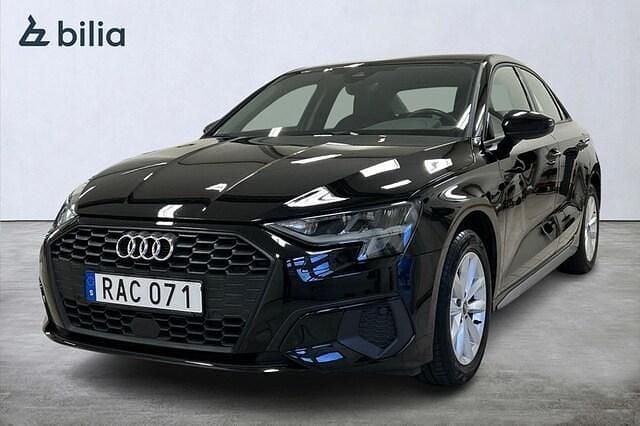Begagnad Audi A3 Proline 112 HK (82 kW) 2022 Svart Sedan