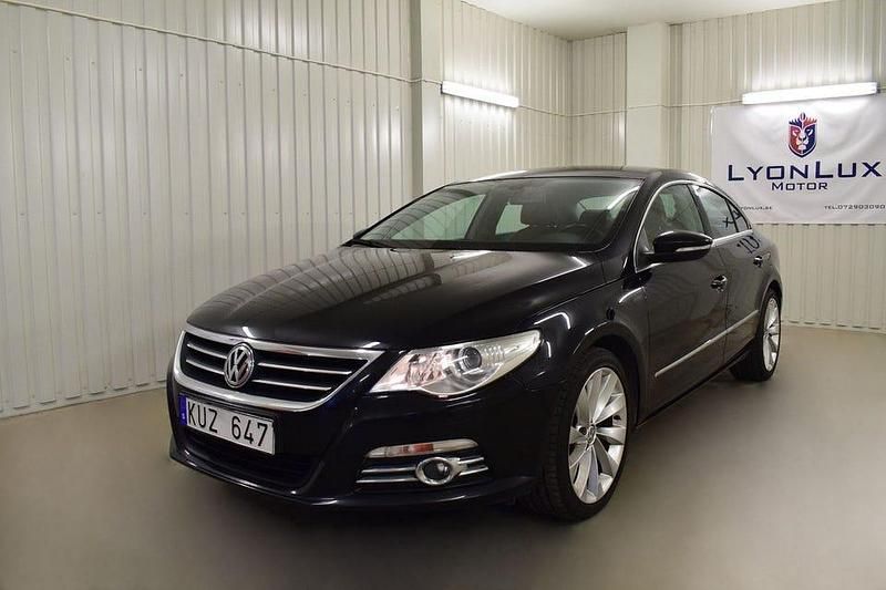 Svart Begagnad 2011 VW CC Sedan | 87 900 kr (Marknadspris) - Bild 1/4