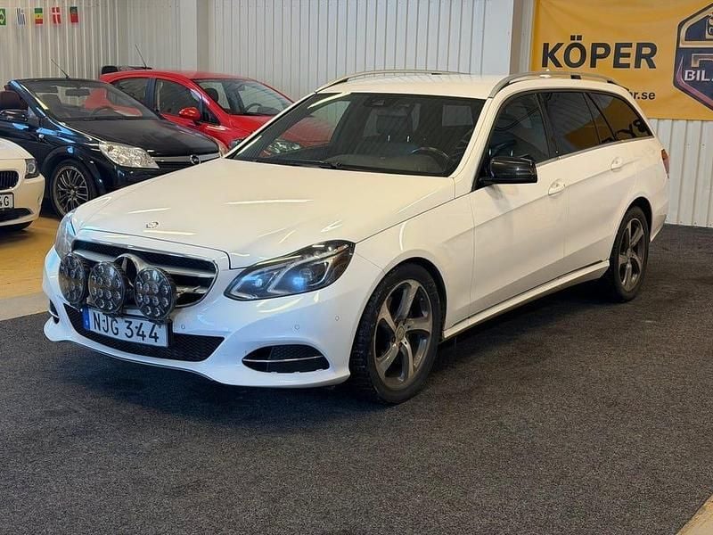 Begagnad Mercedes E220 170 HK (125 kW) 2013 Vit Kombi