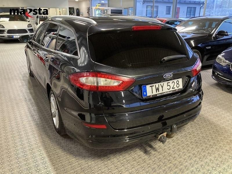 Begagnad Ford Mondeo Titanium 150 HK (110 kW) 2015 Svart Kombi
