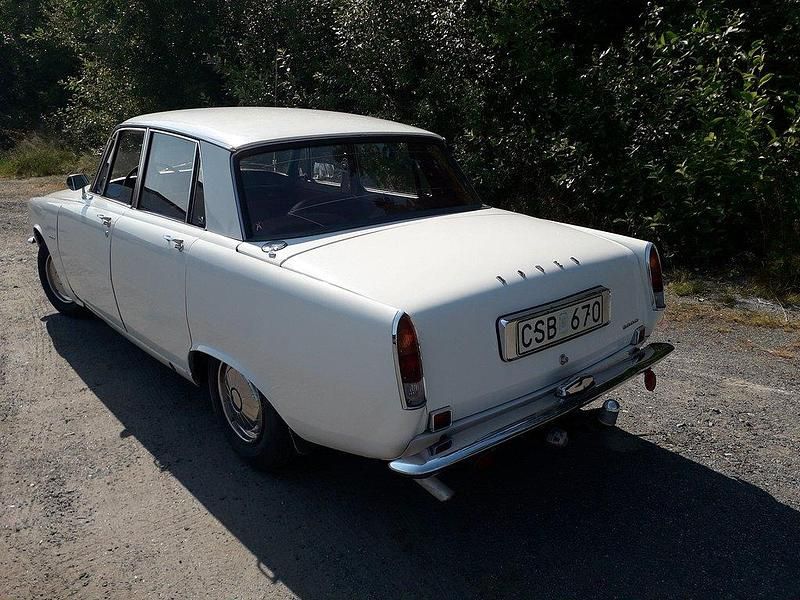 Begagnad Rover 2000 101 HK (74 kW) 1966 Vit Sedan