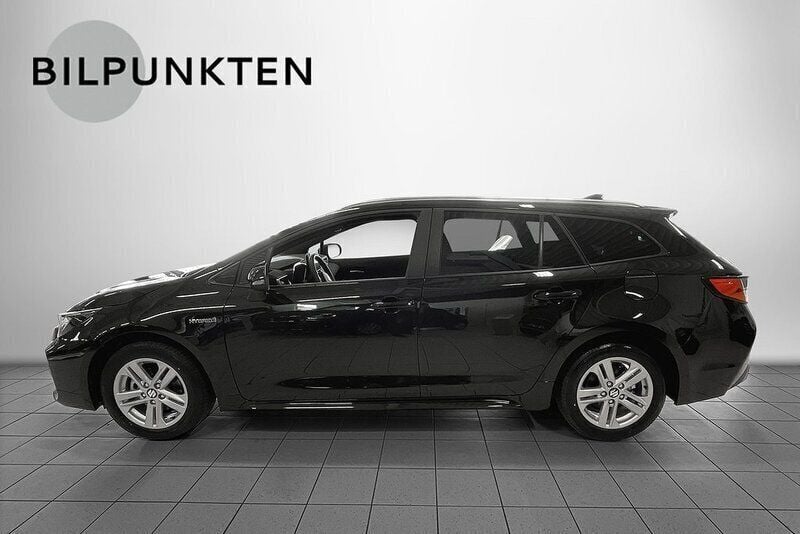 Begagnad Suzuki Swace 98 HK (72 kW) 2024 Black mica met (m) Kombi