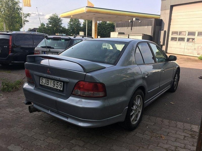 Såld Mitsubishi Galant 2.5 V6 Auto., begagnad 2001, 24 000