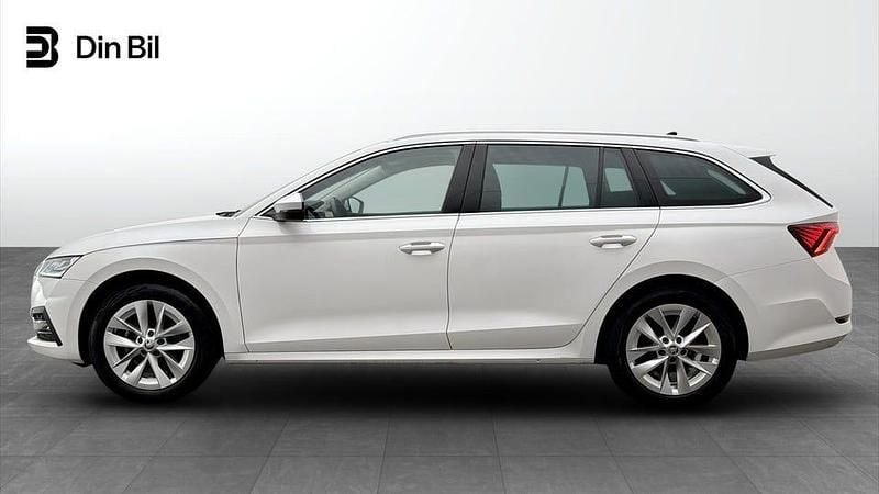 Begagnad Skoda Octavia Style 150 HK (110 kW) 2024 Vit Kombi