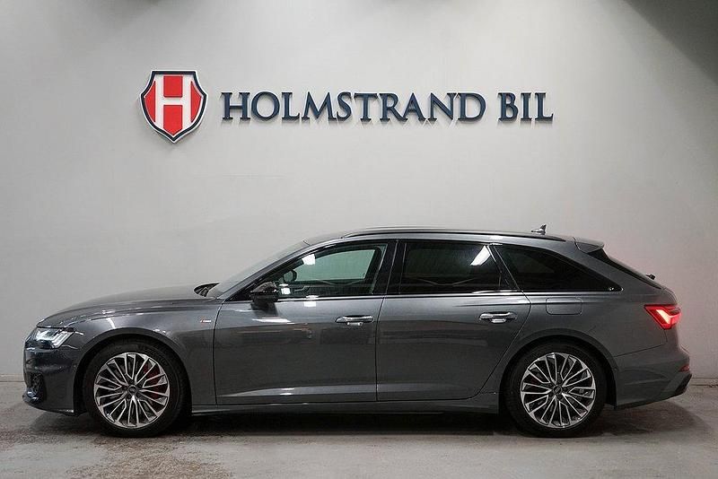 Grå Begagnad 2024 Audi A6 S-Line Kombi | 548 900 kr (Marknadspris) - Bild 1/4