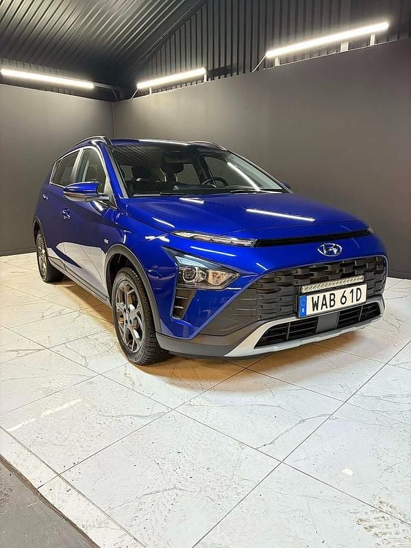 Begagnad Hyundai Bayon Essential 101 HK (74 kW) 2022 Blå SUV