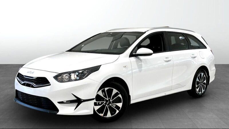 Ny 2025 Kia Ceed Sportswagon 3 Kombi | 254 700 kr (Superpris) - Bild 1/4