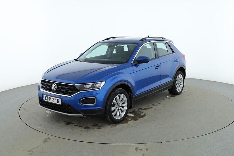 Blå Begagnad 2020 VW T-Roc Style SUV | 259 000 kr (Lite dyr) - Bild 1/3
