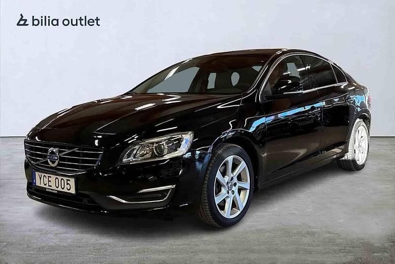 Svart Begagnad 2016 Volvo S60 Summum Sedan | 169 900 kr (Marknadspris) - Bild 1/1