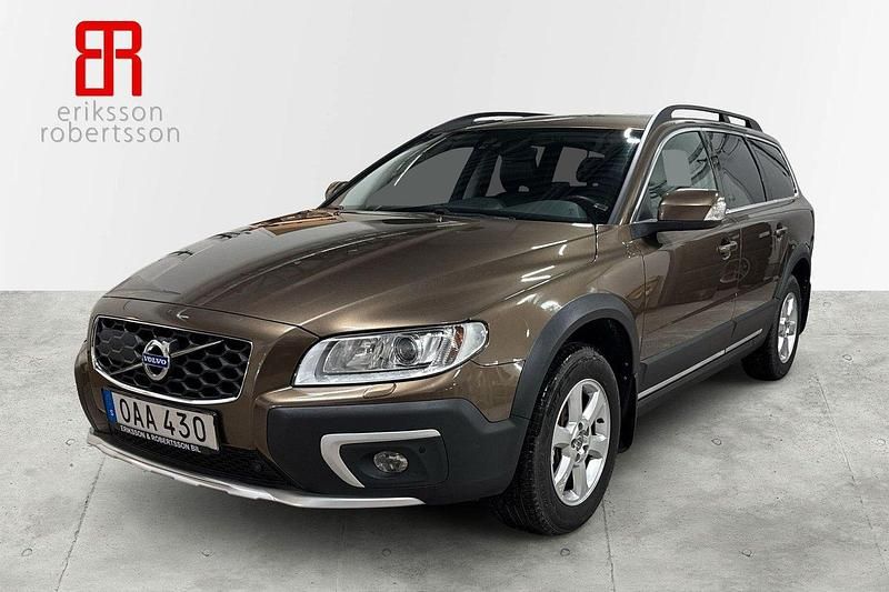 Brun Begagnad 2016 Volvo XC70 Standard SUV | 259 900 kr (Dyr) - Bild 1/4