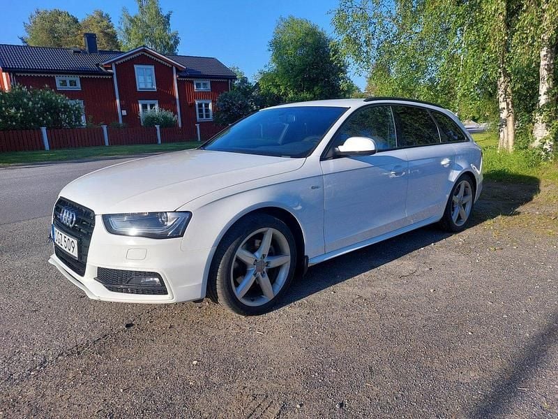 Vit Begagnad 2014 Audi A4 Proline Kombi | 130 000 kr (Lite dyr) - Bild 1/4