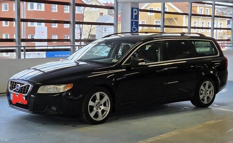 Begagnad 2011 Volvo V70 Momentum Kombi | 62 000 kr (Marknadspris) - Bild 1/4